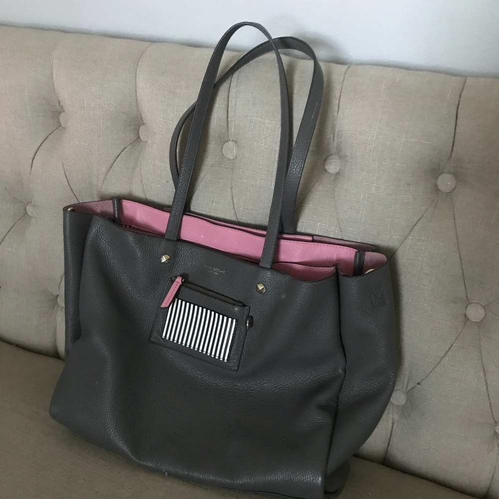 Henri bendel Purse